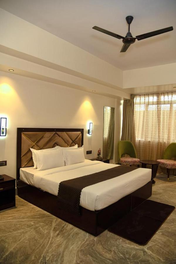 Cloud Social Hotel Shillong Eksteriør billede